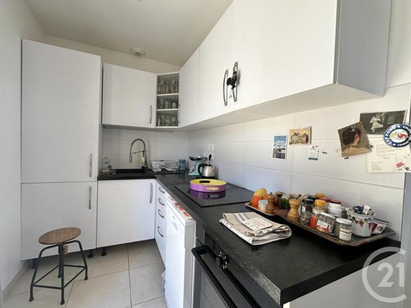 Appartement F3 à vendre  3 pièces - 50,60 m2 ST CYR SUR MER - 83