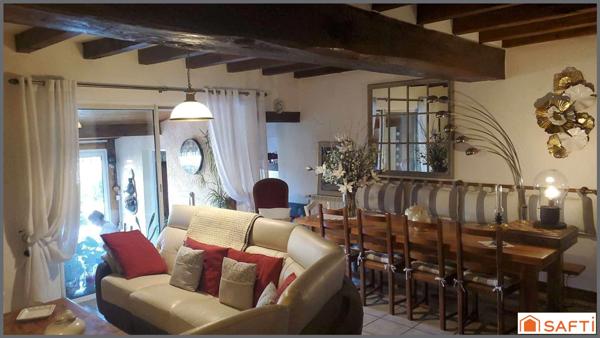 Très jolie maison avec tout confort avec piscine