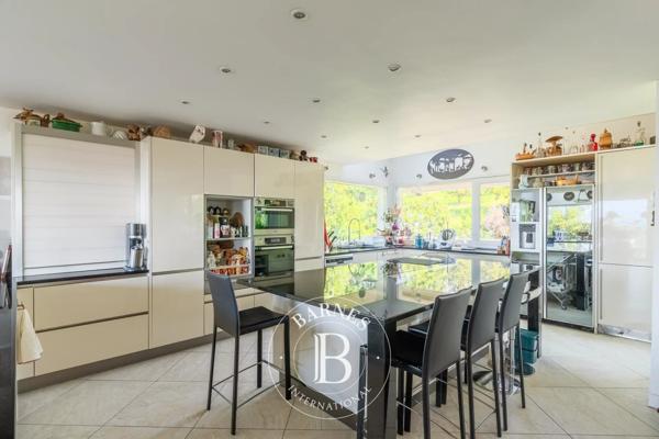 Publier, Maison 4 Chambres -  240 m² à vendre