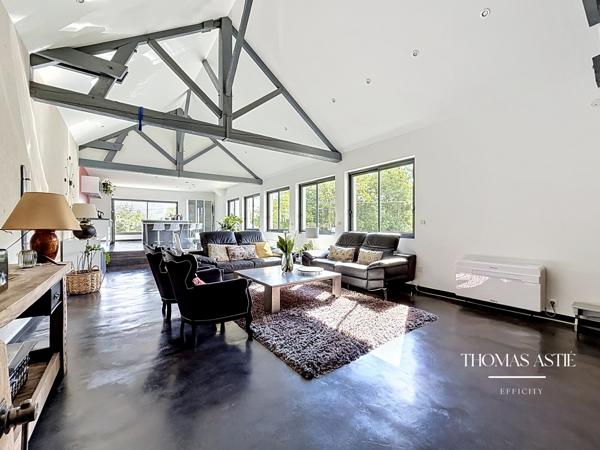 Maison
         6 pièces
        - 175 m² 368 000 € *