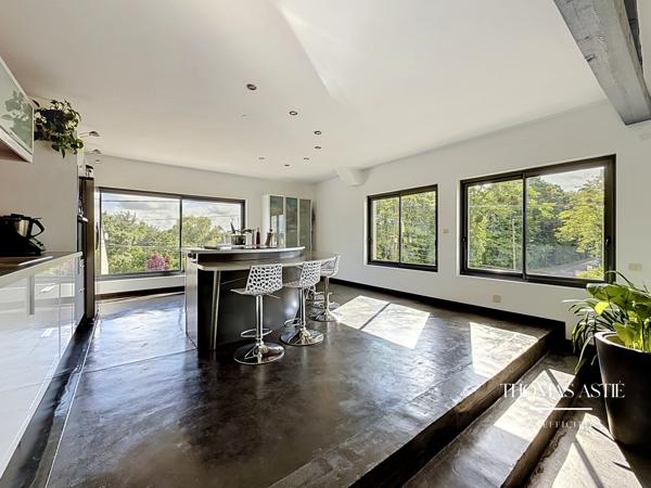 Maison
         6 pièces
        - 175 m² 368 000 € *