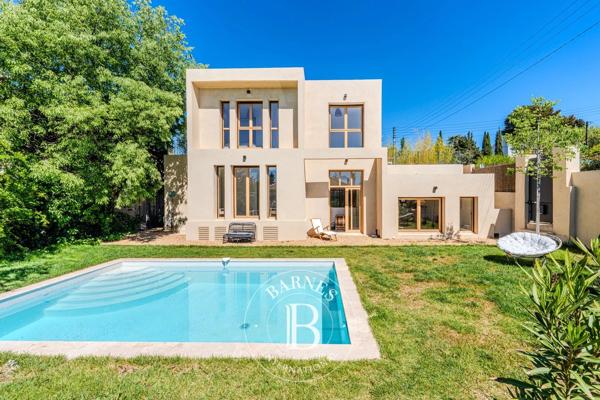 Aix-en-Provence, Maison 6 Chambres -  173 m² à vendre