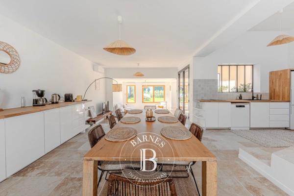 Aix-en-Provence, Maison 6 Chambres -  173 m² à vendre