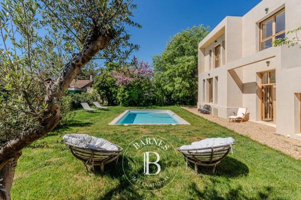 Aix-en-Provence, Maison 6 Chambres -  173 m² à vendre