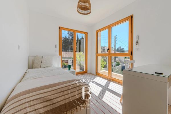 Aix-en-Provence, Maison 6 Chambres -  173 m² à vendre