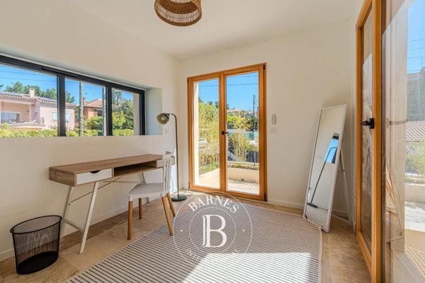 Aix-en-Provence, Maison 6 Chambres -  173 m² à vendre