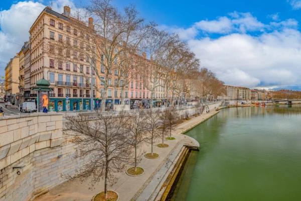 APPARTEMENT T3 A VENDRE - LYON 1ER ARRONDISSEMENT - 105.21 m 2 - 499 000 €