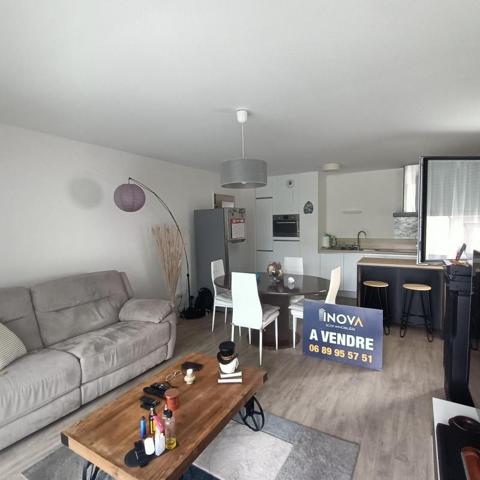 T2 EN REZ DE JARDIN AVEC GARAGE