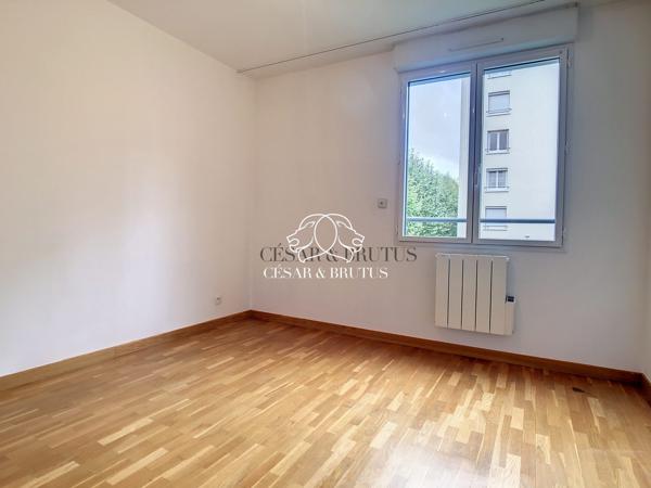 Appartement T2 Récent de 44m2 avec Balcon, cave et garage – Lyon 8