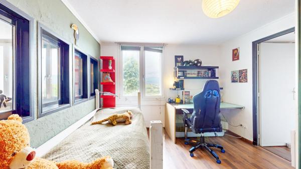 maison de village - grands volumes