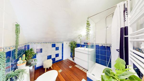 maison de village - grands volumes