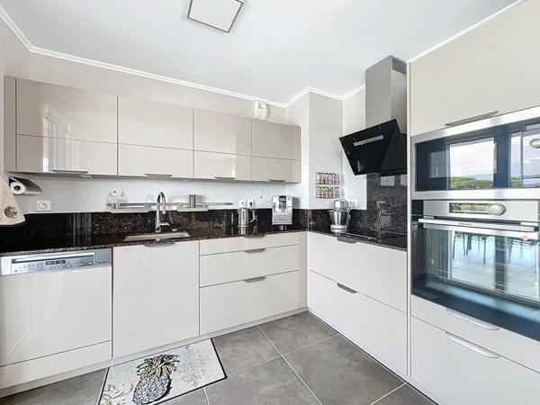 Appartement Puget Sur Argens 4 pièce(s) 105 m2