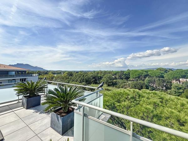 Appartement Puget Sur Argens 4 pièce(s) 105 m2