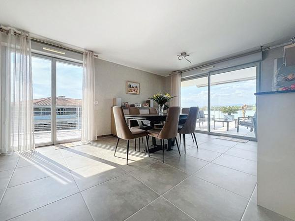 Appartement Puget Sur Argens 4 pièce(s) 105 m2