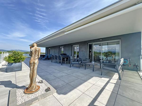 Appartement Puget Sur Argens 4 pièce(s) 105 m2