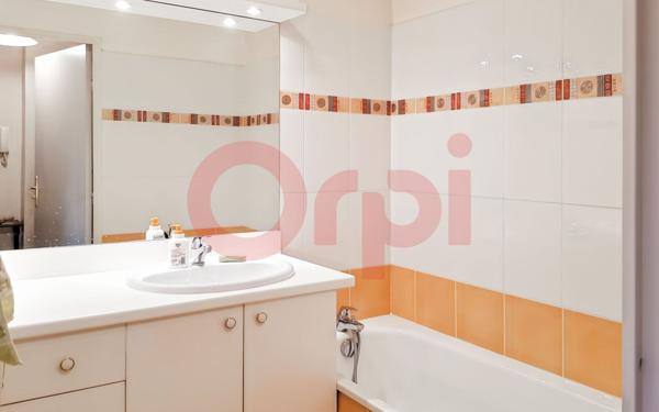 Appartement à louer    2 pièces •  Lyon 7