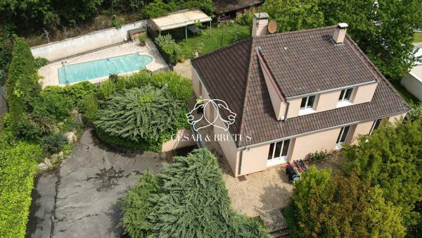 Saint-Priest – Grande maison de famille N°9707