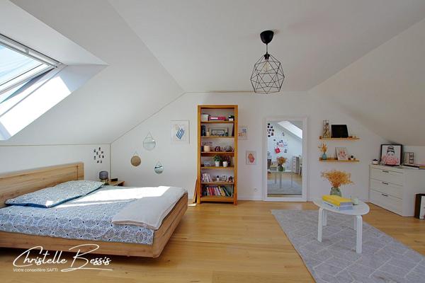 Pavillon 5 chambres non mitoyen en centre-ville