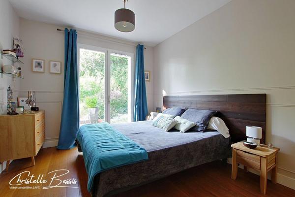 Pavillon 5 chambres non mitoyen en centre-ville