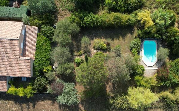 Maison à vendre    5 pièces • 139 m2 Lablachère