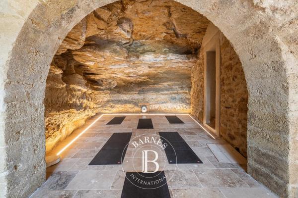 Cadenet, Maison de village 3 Chambres -  181 m² à vendre