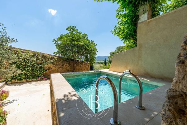 Cadenet, Maison de village 3 Chambres -  181 m² à vendre