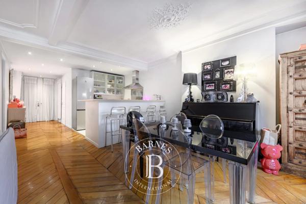 Paris 8ème, Appartement 2 Chambres -  77 m² à vendre