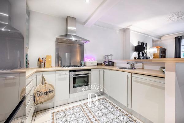 Paris 8ème, Appartement 2 Chambres -  77 m² à vendre
