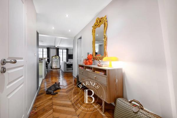 Paris 8ème, Appartement 2 Chambres -  77 m² à vendre