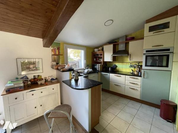 A VENDRE - REZE - Pont-Rousseau - Chêne Gala - Maison d'env 121m² hab avec jardin et garage 