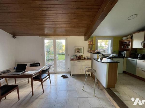 A VENDRE - REZE - Pont-Rousseau - Chêne Gala - Maison d'env 121m² hab avec jardin et garage 