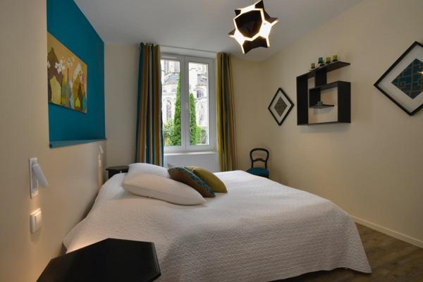 Maison d'exception hyper centre 6 chambres-jardin-garage