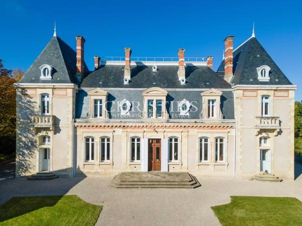 Le Château Aristocratique de Beechwood