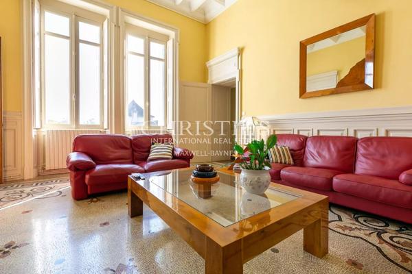 Le Château Aristocratique de Beechwood