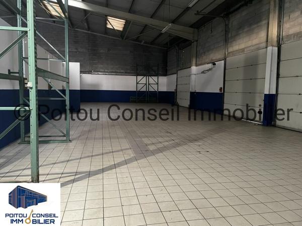LOCAL D’ACTIVITE 800M2 ZONE D’ACTIVITE NIORT