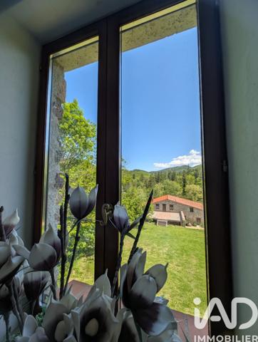 Maison à vendre 8 pièces 195 m² Saint-Laurent-de-Cerdans