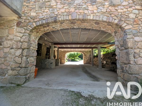 Maison à vendre 8 pièces 195 m² Saint-Laurent-de-Cerdans