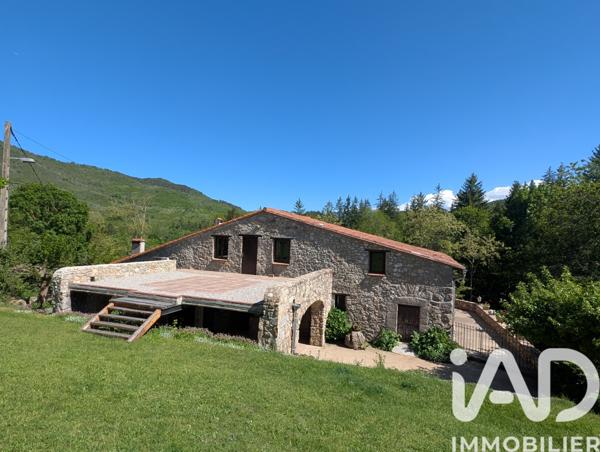 Maison à vendre 8 pièces 195 m² Saint-Laurent-de-Cerdans