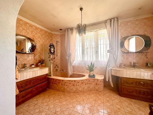 A VENDRE : Charmante maison d'environ 120 m² sur la commune de Champigneulles