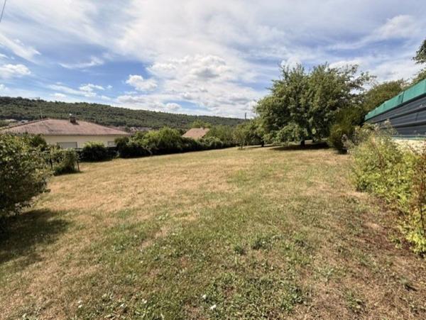 A VENDRE : Charmante maison d'environ 120 m² sur la commune de Champigneulles