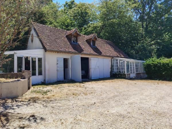 Maison à COUR-CHEVERNY, 41700 - 10 pièces 200m²