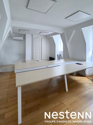 Immeuble de bureaux rénové de 431m2 Emplacement Premium au centre de Strasbourg