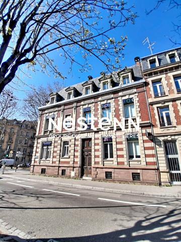 Immeuble de bureaux rénové de 431m2 Emplacement Premium au centre de Strasbourg