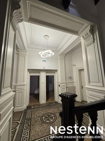 Immeuble de bureaux rénové de 431m2 Emplacement Premium au centre de Strasbourg