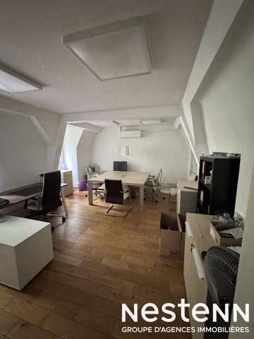 Immeuble de bureaux rénové de 431m2 Emplacement Premium au centre de Strasbourg