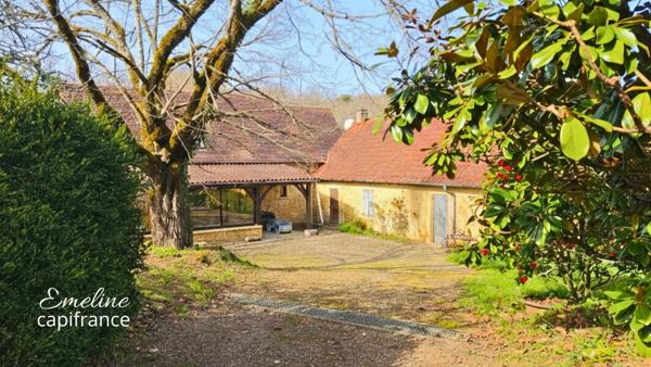Maison traditionnelle sur les hauteurs de Sarlat