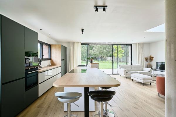 Vente Maison de luxe Villeneuve-d'Ascq 8 Pièces 220 m²