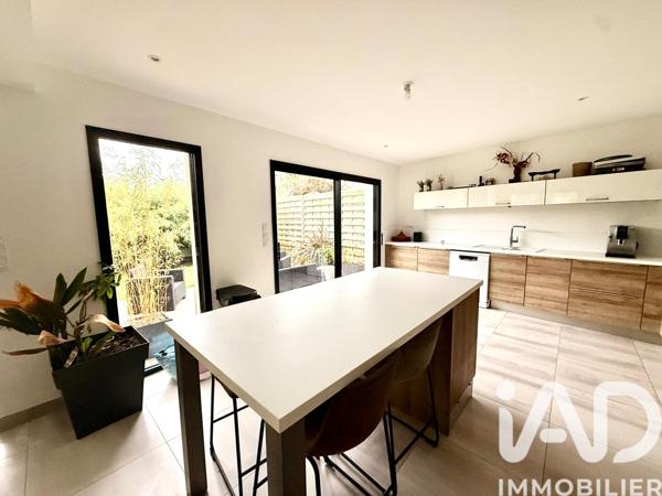 Maison à vendre 8 pièces 210 m² Melesse