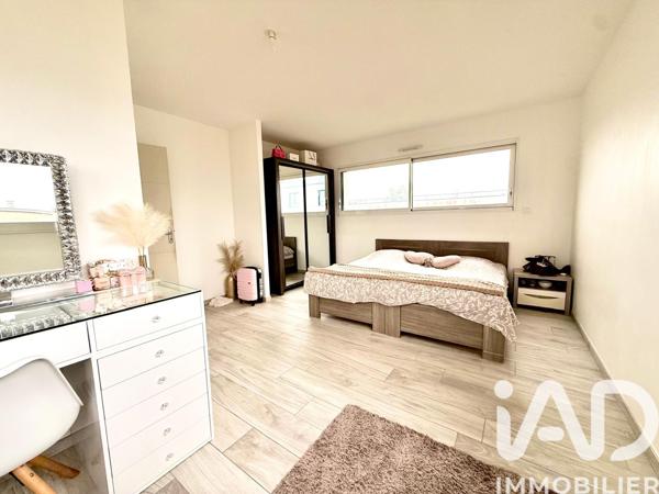 Maison à vendre 8 pièces 210 m² Melesse