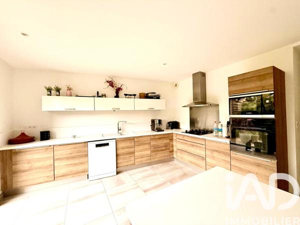 Maison à vendre 8 pièces 210 m² Melesse